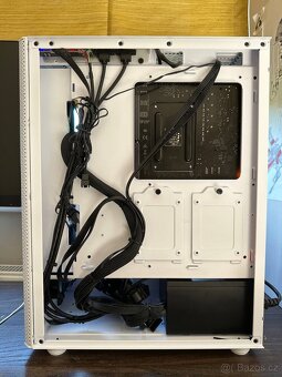 Herní PC Ryzen 3 2200G RX 580 8GB - 3
