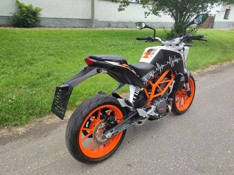 KTM 390 Duke ABS - 3