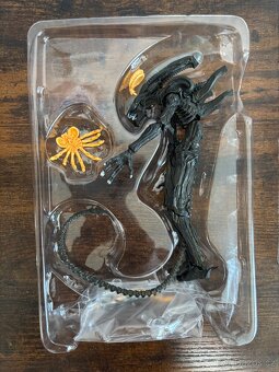 Sběratelská figurka Figma - vetřelec - 3