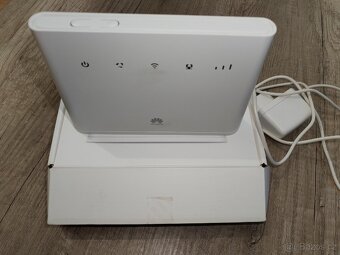 WiFi router Huawei na sim kartu - 3