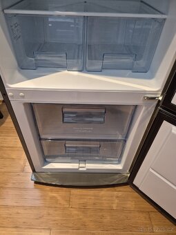 Lednice s mrazákem Electrolux - 3