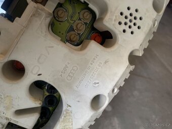 Audi A4 B5 V6 - Budíky Maxidot - 3