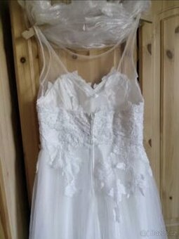 Krásné svatební šaty - 3