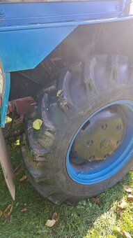 Traktor Zetor 4011 - 3