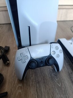 PS5 s mechanikou + 1tb disk - 3