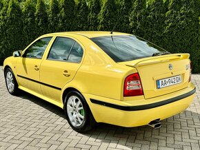 Škoda Octavia 1.8T RS Lemon Yellow - 3