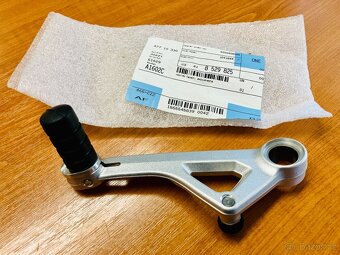 nastavitená řadicí páka BMW GS - 3