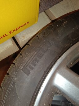 5x114,3 225/45/17 Honda Civic 8g kola s letní pneu - 3
