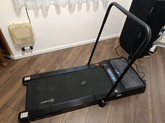 SLEVA Běhací pás skládací/kompaktní Klarfit - 3