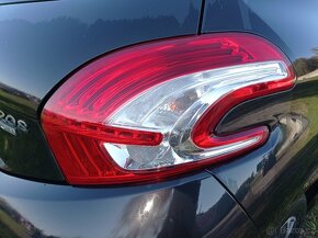 Peugeot 208 1.6HDi 16V 92 náhradní díly - 3