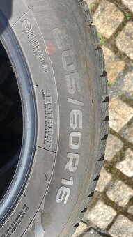 Pneu 205/60 R16 - 3