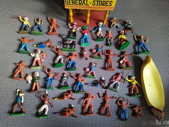 Retro figurky indiáni a kovbojové - 3