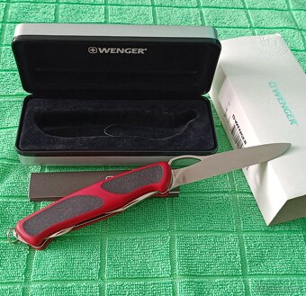 Wenger Delémont RangerGrip 61 - 3