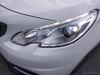 Peugeot 2008 1.2 60kw koupeno ČR - 3