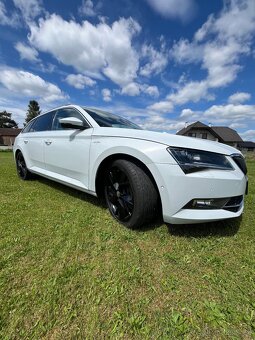 Skoda Superb 2.0TSI 2017 - 3