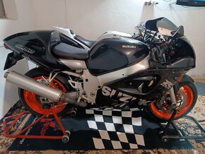 Zadní kryt zadního sedadla Suzuki GSXR600 GSXR750 - 3