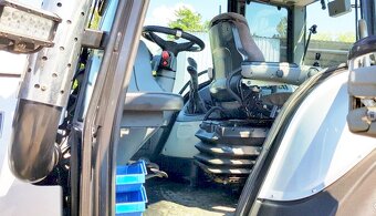 210HP traktor Valtra T190 otočná sedačka - 3