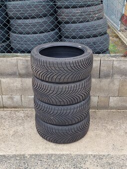 225/40/18 Zimní pneumatiky Semperit Speed Grip 5 - 3