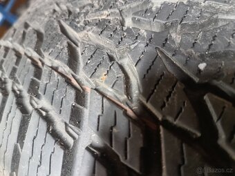 Nokian 195/65 R15 zimní - 3