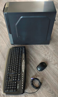 Výkonný počítač AMD Ryzen 7 5700G - 3