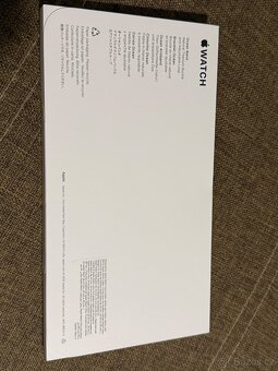 Apple Watch 49mm ocelově modrý Oceánský řemínek - provedení - 3