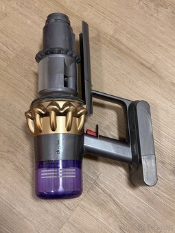Dyson V11 tělo s baterií - 3