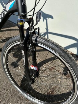 Krosové kolo Leader Fox VIATIC pánské 22,5" ČERNÁ MAT/MODRÁ - 3