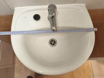 Umyvadlo do koupelny. - 3