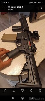airsoft výbava+zbraň - 3