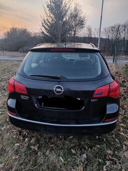 Opel Astra 1,6 CDTI (2015) - 3
