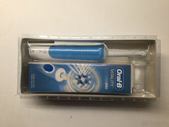 Prodám zubní kartáček ORAL B vitality nový levně - 3