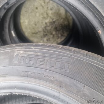 PRODÁM 4 LETNÍ PNEU PIRELLI 235/55/18, CENA JE ZA 4 PNEU.INF - 3