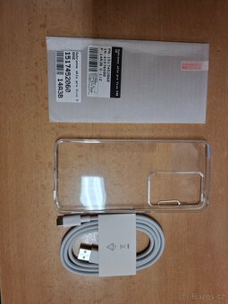 Prodám telefon VIVO V40SE - 3