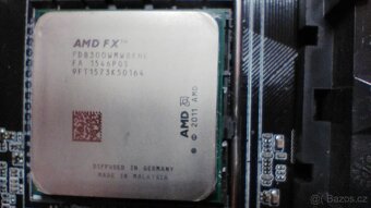 Základní deska M5A78L-M PLUS/USB3 + 2 x paměti PC3-1600 8Gb - 3