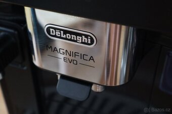 Automatický kávovar De’Longhi Magnifica Evo - 3