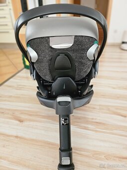 Autosedačka CLOUD Z2 I-SIZE Soho Grey + BASE Z2 - 3