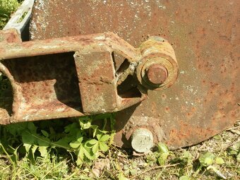 Zahradní válec za traktor - 3