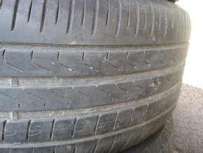 Prodám pneumatiky Pirelli Cinturato P7 235/45R18 - 3