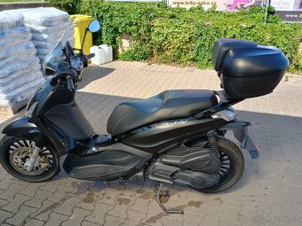 Piaggio Beverly 300 - 3