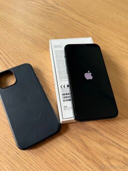 iPhone 13 mini, 128GB, černý - 3