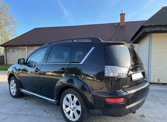 Mitsubishi Outlander 2.2 DI-D 4x4 7miest/webasto - 3