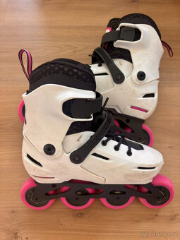 Dětské kolečkové brusle Rollerblade APEX G White/Pink 33-36 - 3
