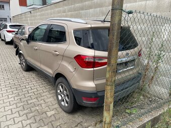 Ford EcoSport - 3