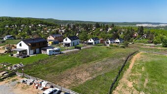 Prodej stavebního pozemku 783 m² Popůvky u Brna - 3