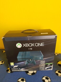 Xbox One 1TB Forza Motorsport 6 Edition - 3