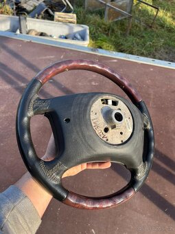 BMW E39 dřevený volant - Exclusive paket - 3