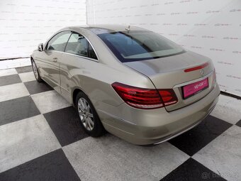 Mercedes-Benz Třídy E 220d Coupé/Full-Led/NAVI/ - 3