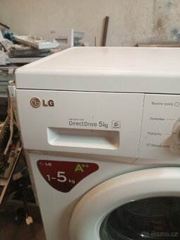 Automatická pracka - 3