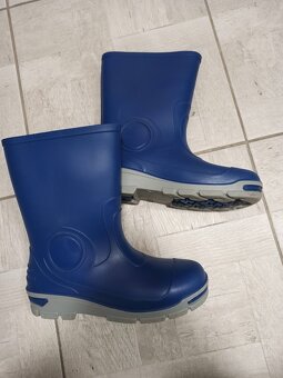 Chlapecké holinky - 3