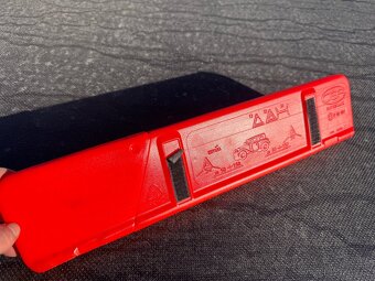 Výstražný trojúhelník Volvo - 3